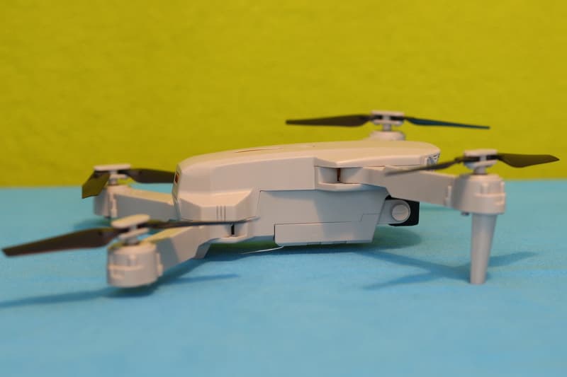 Eachine E88 Pro 9 e88 pro view side