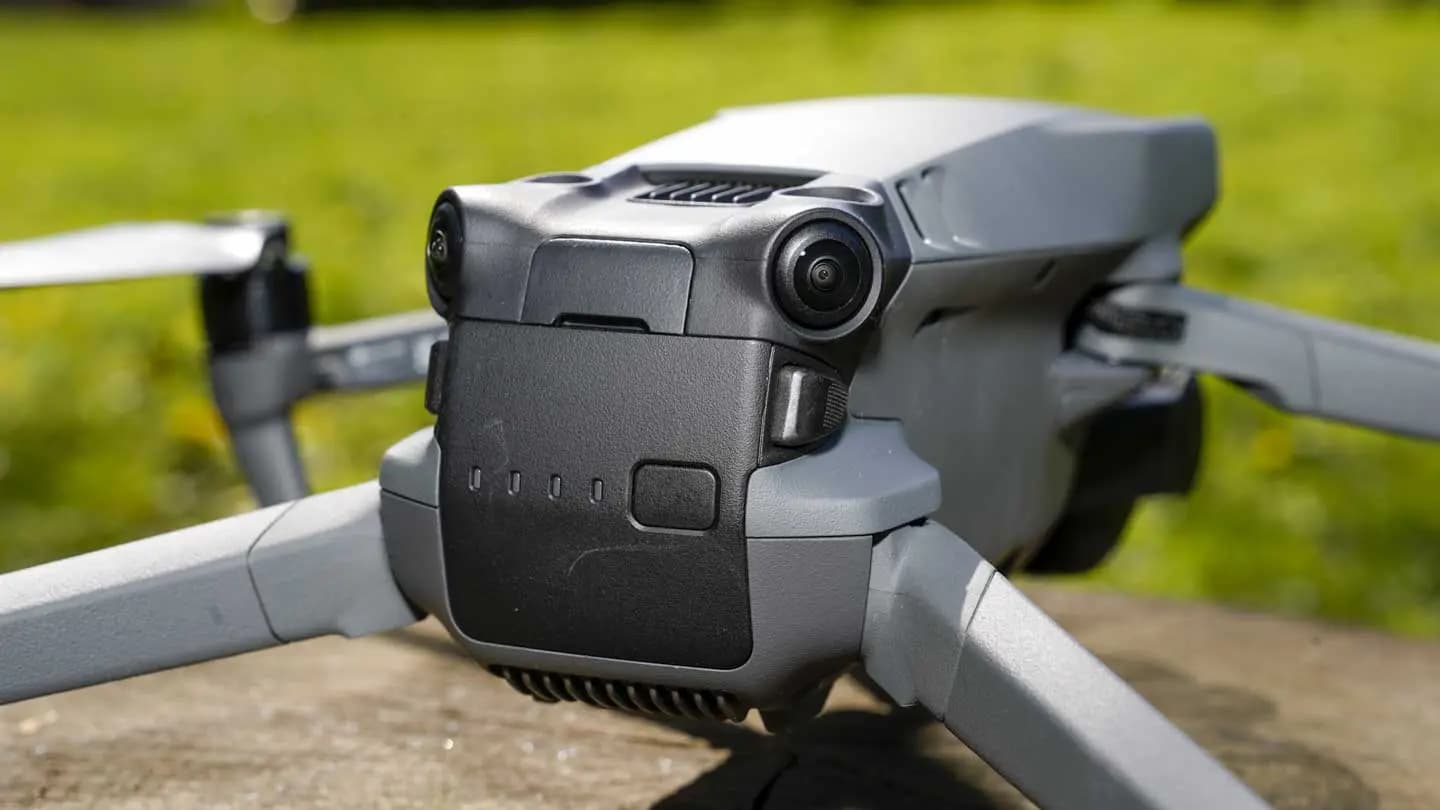 DJI Mavic 3 Pro 14 dji mavic 3 pro 19